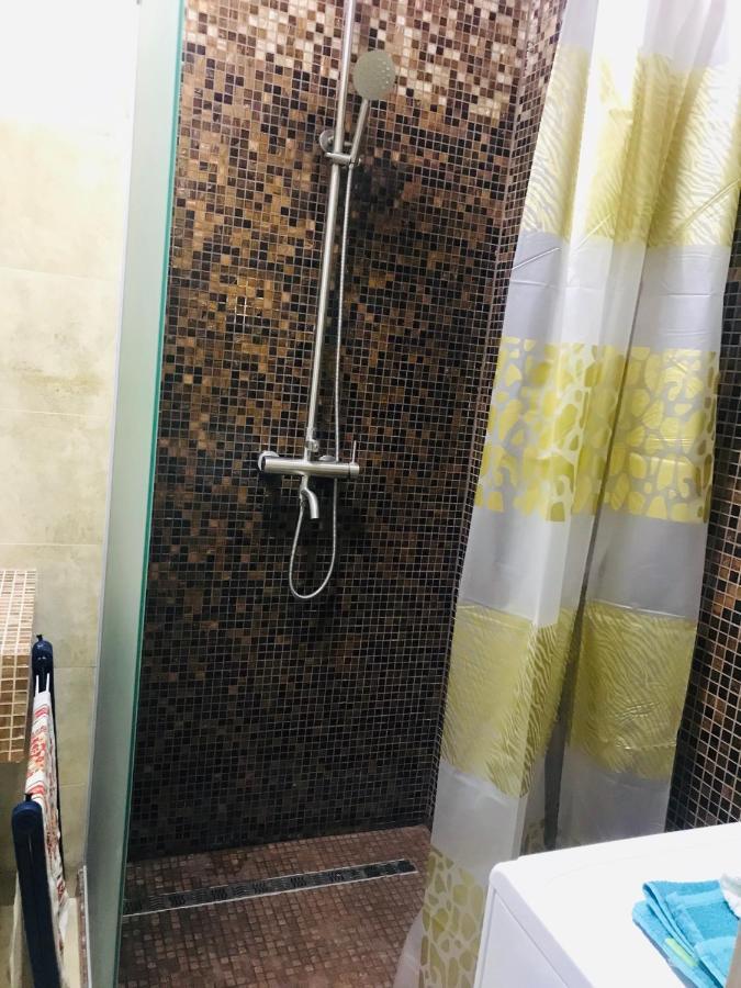 Apartment Smart Plaza Obolon' Киев Экстерьер фото